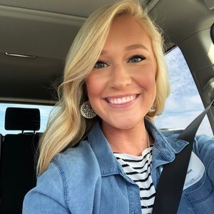 Meet your Posher, Allison